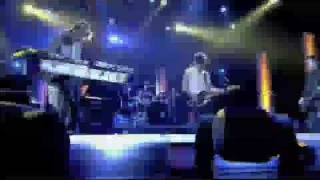 The Big Pink - "Countbackwards From Ten" Live on French TV