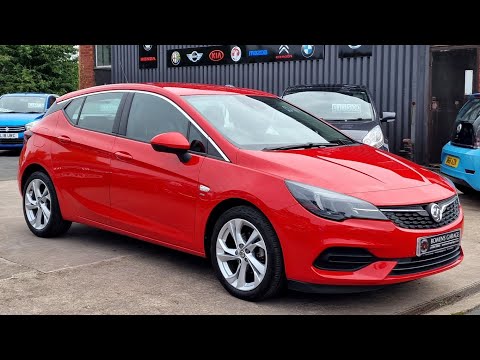 2020 (69) Vauxhall Astra SRI 1.2 Turbo 5Dr in Lava Red. 7k Miles. 3 Services. Apple Car Play £13,500