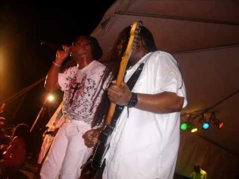 Krosfyah ft Tony Bailey - Jockin ya Waist