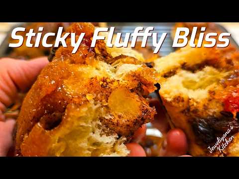 Why These Cinnamon Roll Sticky Buns Turn Out So Fluffy