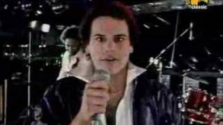 KC &amp; The Sunshine Band - Please don&#39;t go (hi quality sound)