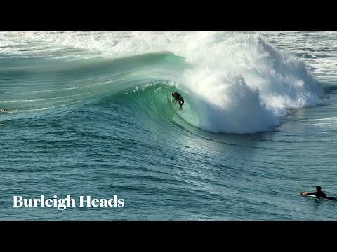 WAKE UP to a Glassy Morning in Burleigh Heads - 23 October 2024