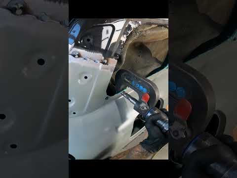 Glue & Rivet Quarter Panel
