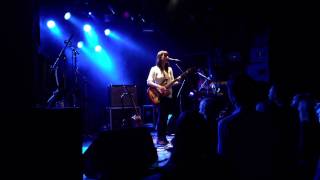 Sharon Van Etten: In Line