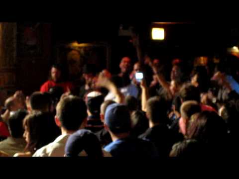 Thumbnail for Q-Tip @ House of Blue Chicago in the crowd!