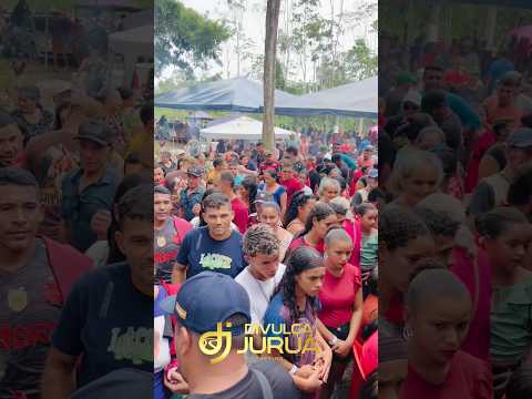 Festival de calouros e sorteios de prêmios na ponte Treze de Maio em Rodrigues Alves/Ac