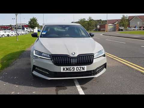 ŠKODA Superb SportLine Plus Hatchback 4X4 - KM69 OZN