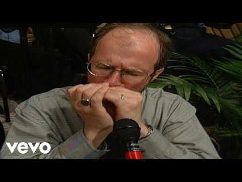 Leaning On the Everlasting Arms [Live]