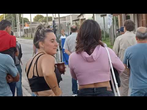 NUESTRA ALCALDEZA ANALIA LARRAÑAGA INAGURANDO LUCES EN VILLA SARA DEPARTAMENTO DE TREINTA Y TRES