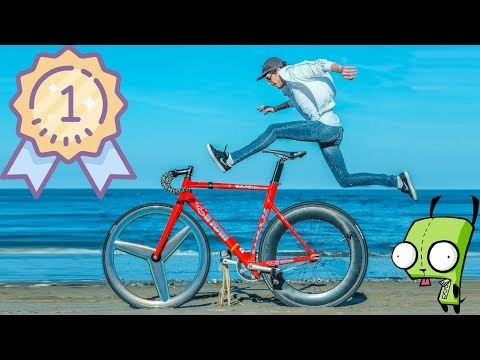 INCREDIBLE  VIDEO - In the city with Wolfbotts - super skid - CINELLI SHARK - DAFNEFIXED