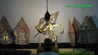 Download lagu KI BAYU AJI MEMBUAT PENONTON BERTERIAK HISTERIS MELIHAT BIMA MBABATI ALAS mp3