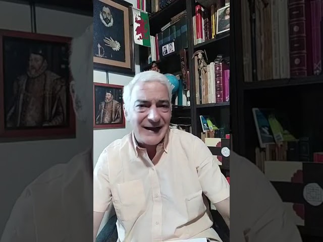 Vídeo relacionado con APOCALÍPTICOS E INTEGRADOS. 1959-1970. IMÁGENES Y RECUERDOS. Textos de Homero ZAAlsina Thevente, Luis Banyeres, Alexandre Cirici Pellicer, Jorge Edwards, Eduardo Haro Tecglen, BNéstor Luján, Carl0s M. Rama... Disco con grabaciones de Francisco Franco, Pat