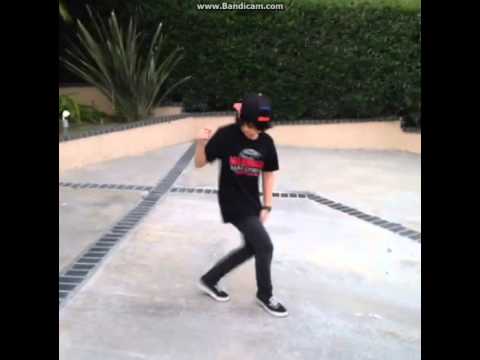 140312 Predebut Punch (Samuel)