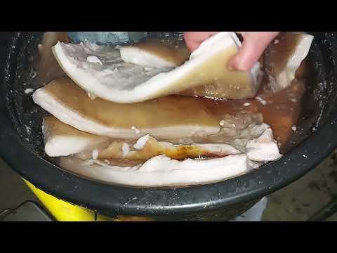 Saramura pentru slanina , sunca de porc