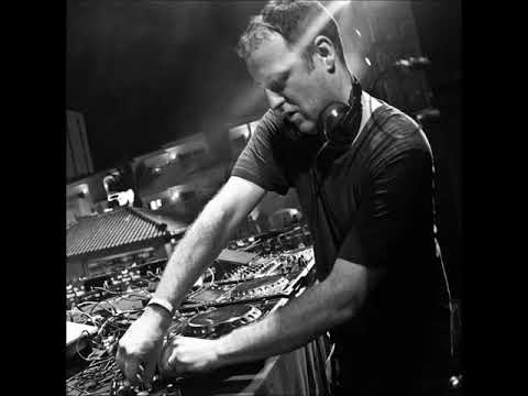 Sasha - Radio 1 Guest Mix on Annie Nightingale Show (Annie On One) (21.07.2002)