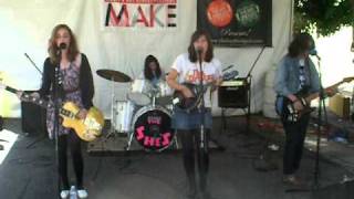 The SHE&#39;s - &quot;When I&#39;m With You&quot; (Best Coast cover) live 8/22/10