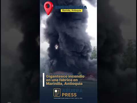 Incendio de gran magnitud consume empresa de colchones en Marinilla y activa alerta máxima