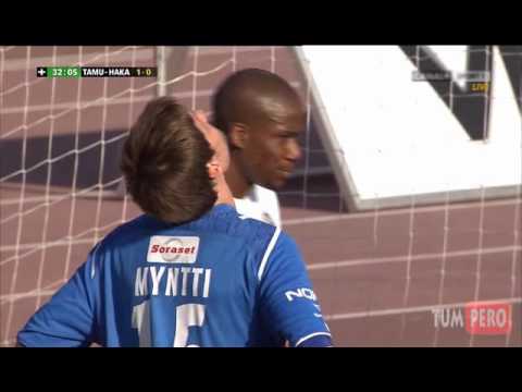 Janne Korhonen torjuu