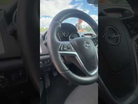 фото opel astra j рестайлинг 0