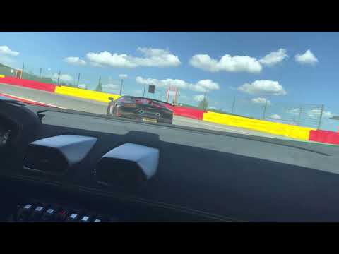Spa Italia 2022 ( tours en Lamborghini huracan sto @lambo.tron )