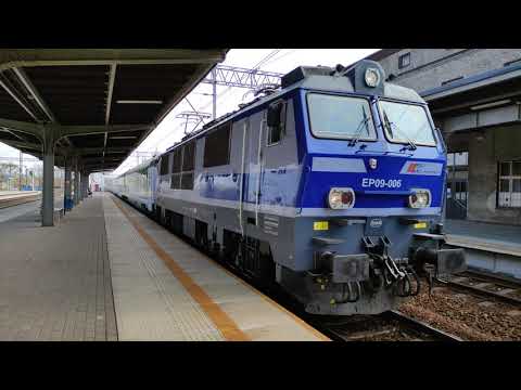 IC Piast na stacji Strzelce Opolskie (EP09-006)