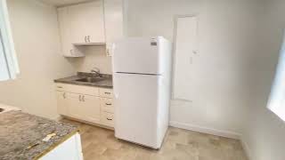 Great price! 2 bedroom and 1 bathroom apartment....