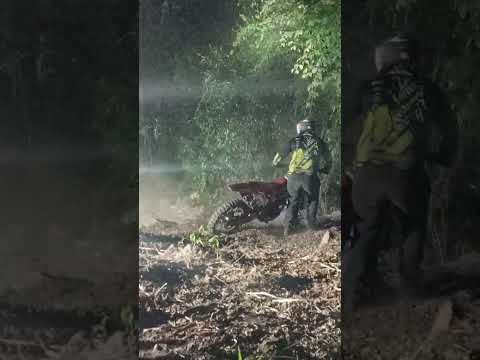 Trilha noturna Silvânia Goiás top