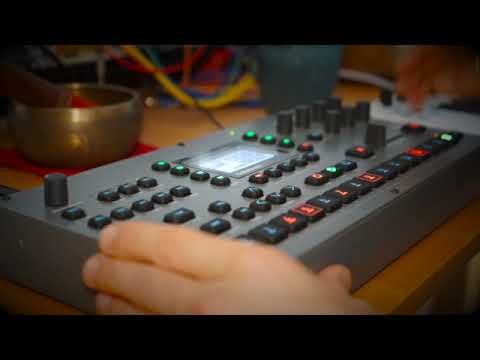 Elektron Octatrack MkII Dynamic 8-Track Performance Sampler - Black imagen 9