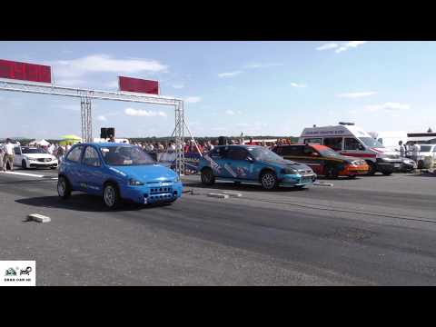 Honda Civic vs Opel Corsa B drag race 1/8 mile 🚦🚗 - 4K UHD