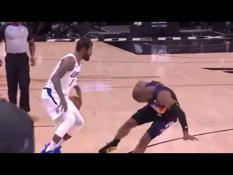 CP3 BOWING TO THE PAUL GOD