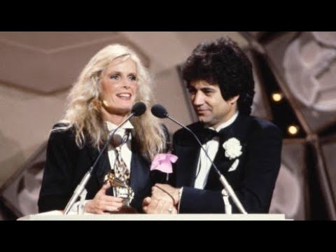 24th Grammy Awards | Record of the Year | Bette Davis Eyes - Kim Carnes
