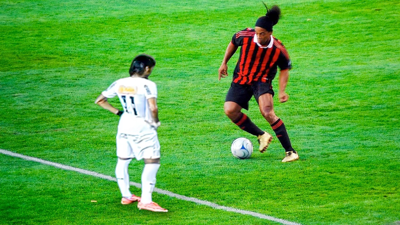 O dia que Ronaldinho mostrou para Neymar quem é o melhor! Ronaldinho vs Neymar