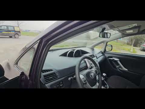 Toyota Verso 2.0D-4D, 2011г.