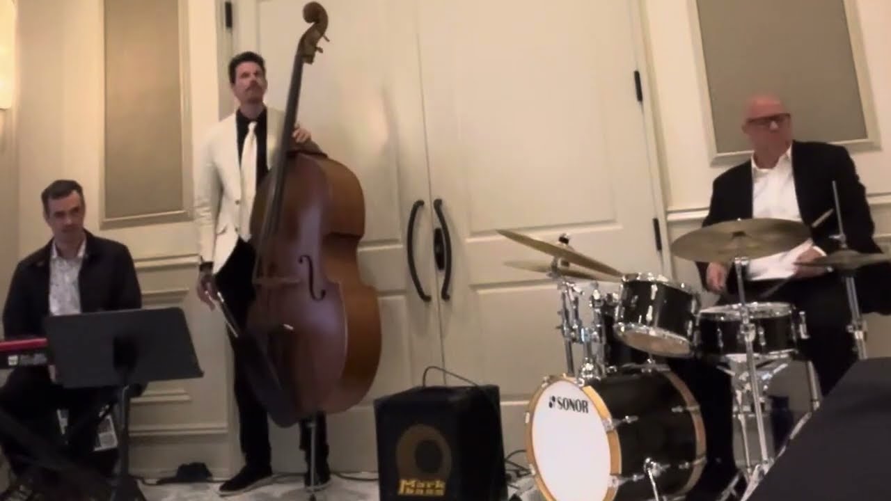 Promotional video thumbnail 2 for Alec Villars Huntley - Jazz Piano