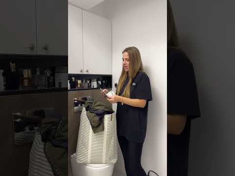 Cand cauti prin buzunare😂#couples #couplecomedy #relationships #laundry #findings