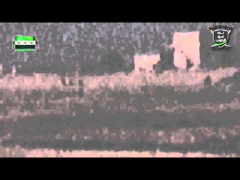 اسهداف دبابة لقوات النظام أثناء انسحابها من تل الجموع من قبل لواء أحرار الجنوب