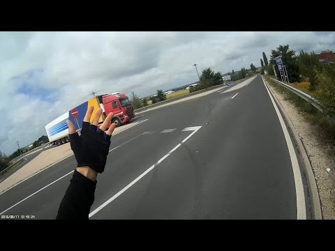 Elengedem a kamiont - I let the lorry go