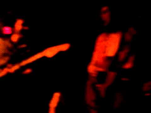 bROKEN gLaSS hErOEs@nOvOnOv_20100817