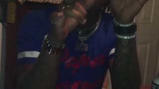 Girl ill wipe yo tears for ya😯😍😍😍😍😍😋