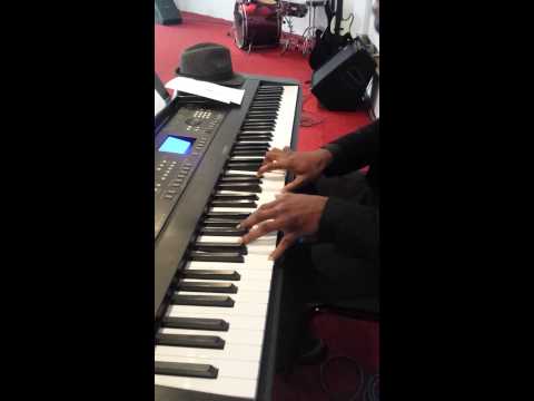 Etoiles de Louange - GRATITUDE (Cover) Ross Nkunga