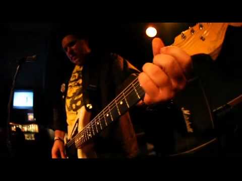 Agent Orange - "Everything Turns Grey" LIVE in Rio!