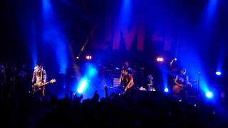 &quot;Holy Image Of Lies&quot; - Sum 41 (Live) [12/07/11] - Amiens