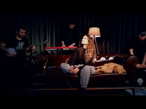 Video Yükleniyor...