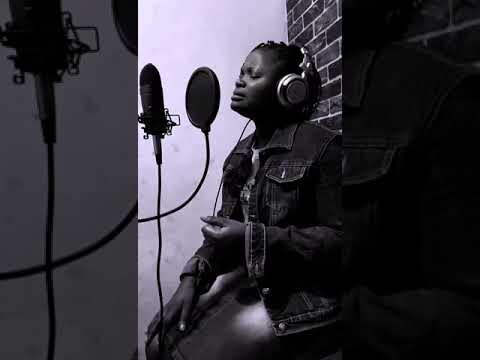 Netwama (cover) avec la sœur Rebecca Musawu