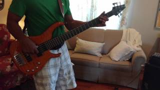 Video thumbnail for Modulus Quantum 5 with Aguilar Tone hammer and GS112 by Dennis Ginn