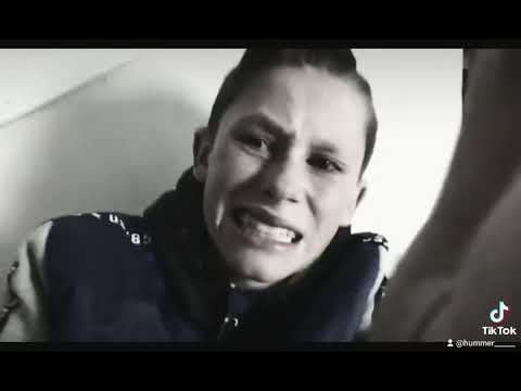 au ik val van de trap af