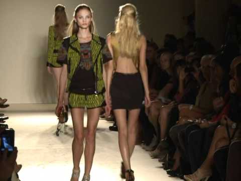 Défilé de Barbara Bui + ITW -  Prêt-à-Porter Femme Printemps / Eté 2012