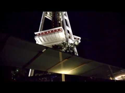 Space Needle at Night, View from Ground