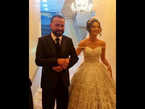 Noiva, dos bastidores ao seu momento de entrada