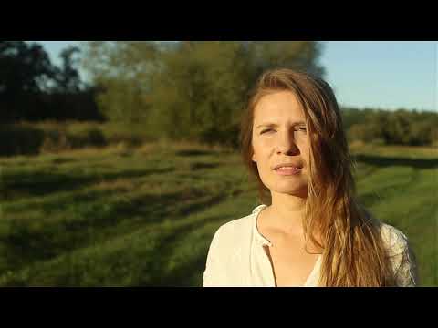 Natalia Iwaniec - Sing to the Moon (by Laura Mvula))